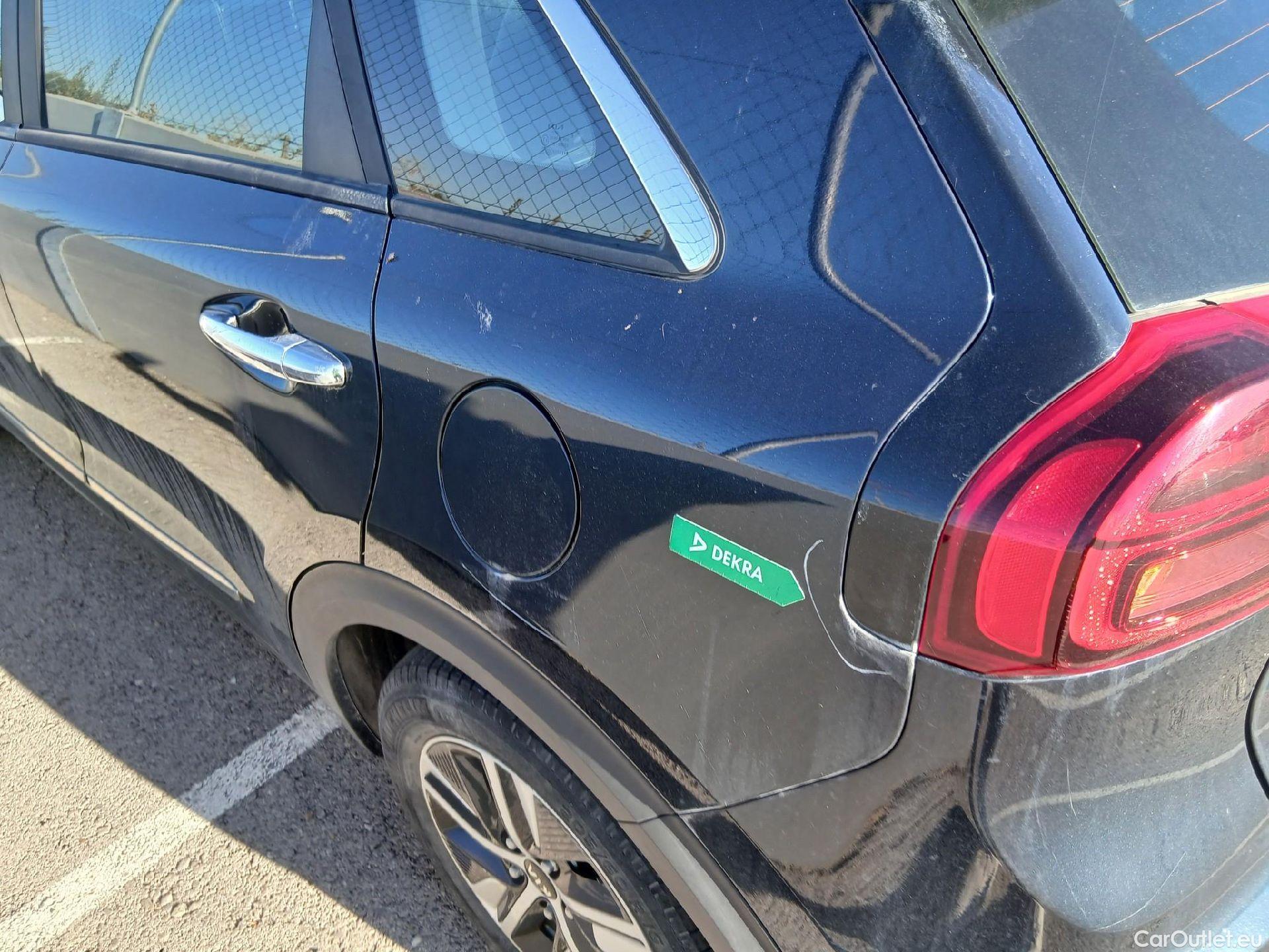  KIA  Niro KIA  1.6 GDi PHEV 104kW (141CV) Drive (AC) #32