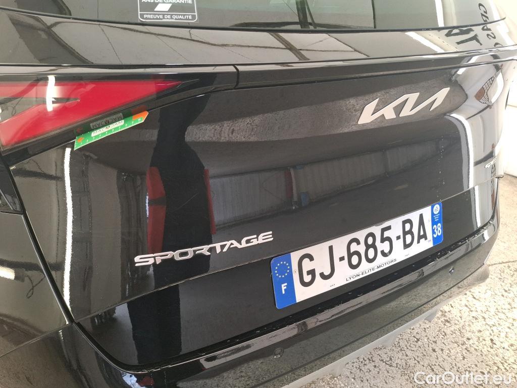  KIA  Sportage KIA  / 2021 / 5P / SUV 1.6 T-GDI 265 PHEV AUTO 4WD GT-L PREM BU #10