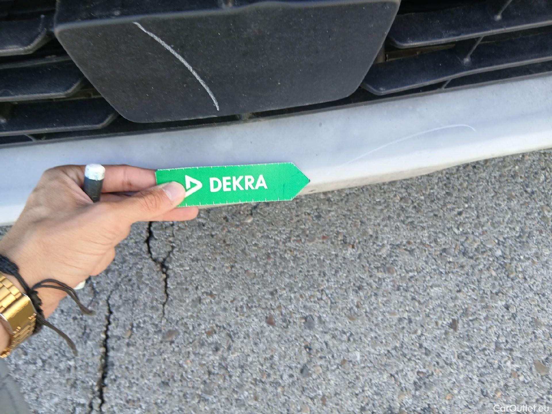  KIA  Niro KIA  1.6 GDi PHEV 104kW (141CV) Drive (AC) #12