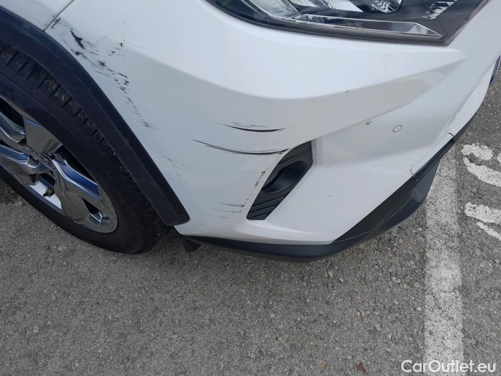  Toyota  RAV4 TOYOTA  / 2018 / 5P / todoterreno 2.5l 220H Advance 4WD #22