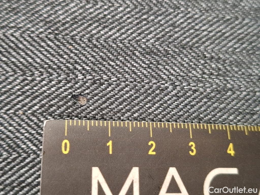  Renault  Captur  Intens 1.5 dCi 90CV BVA6 E6 #4