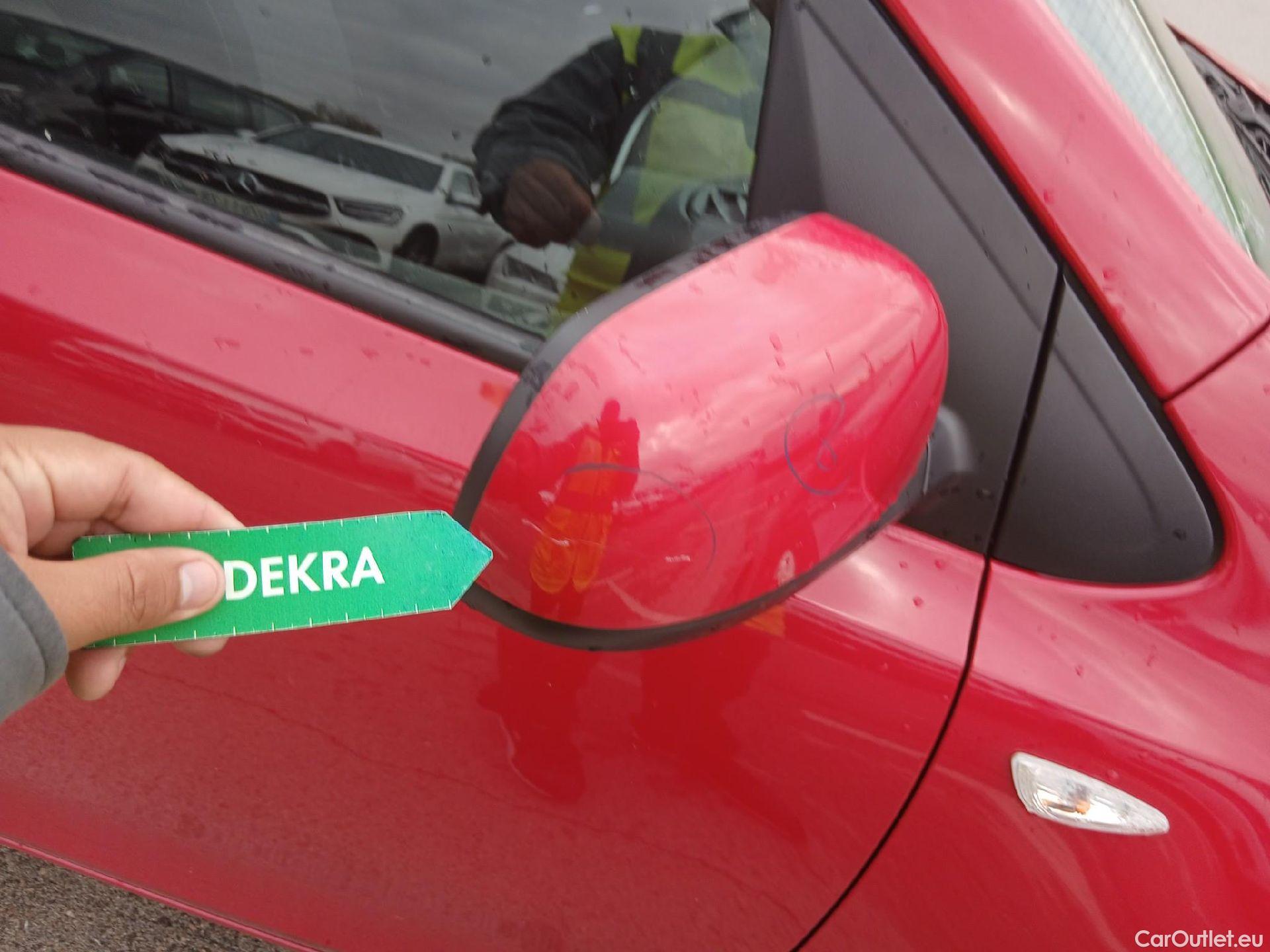  KIA  Picanto KIA  / 2024 / 5P / berlina con portón 1.0 DPi 46kW (63CV) Concept #27