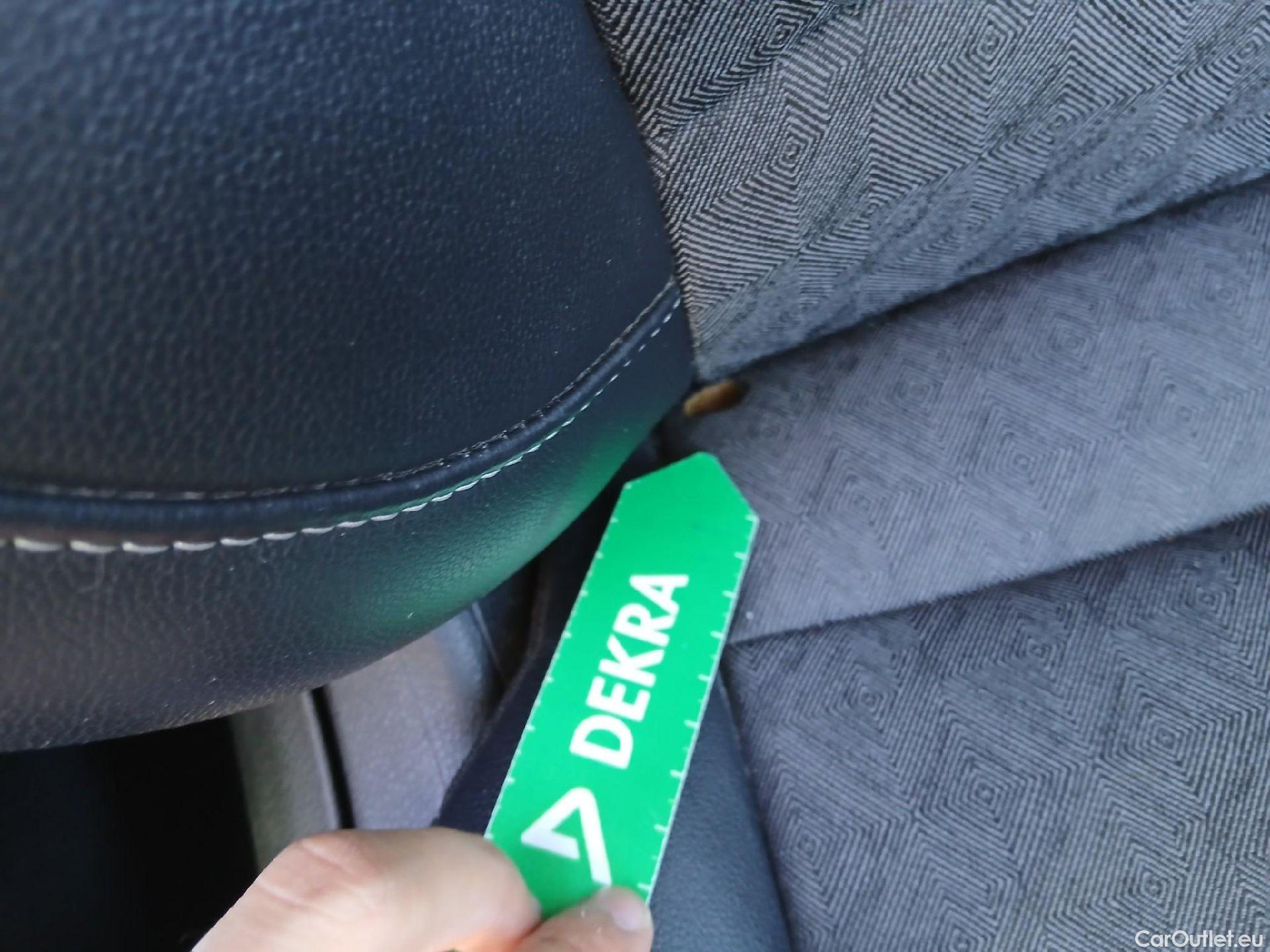  KIA  Niro KIA  1.6 GDi PHEV 104kW (141CV) Drive (AC) #50