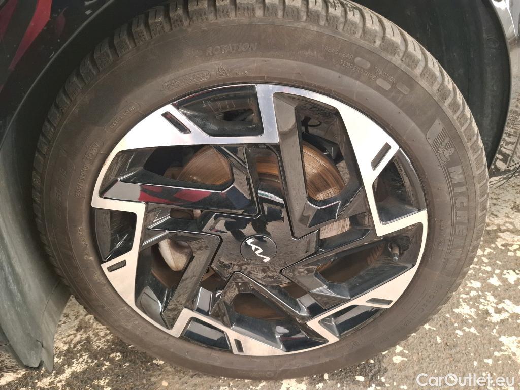  KIA  Sportage KIA  / 2021 / 5P / SUV 1.6 T-GDI 265 PHEV AUTO 4WD GT-L PREM BU #24