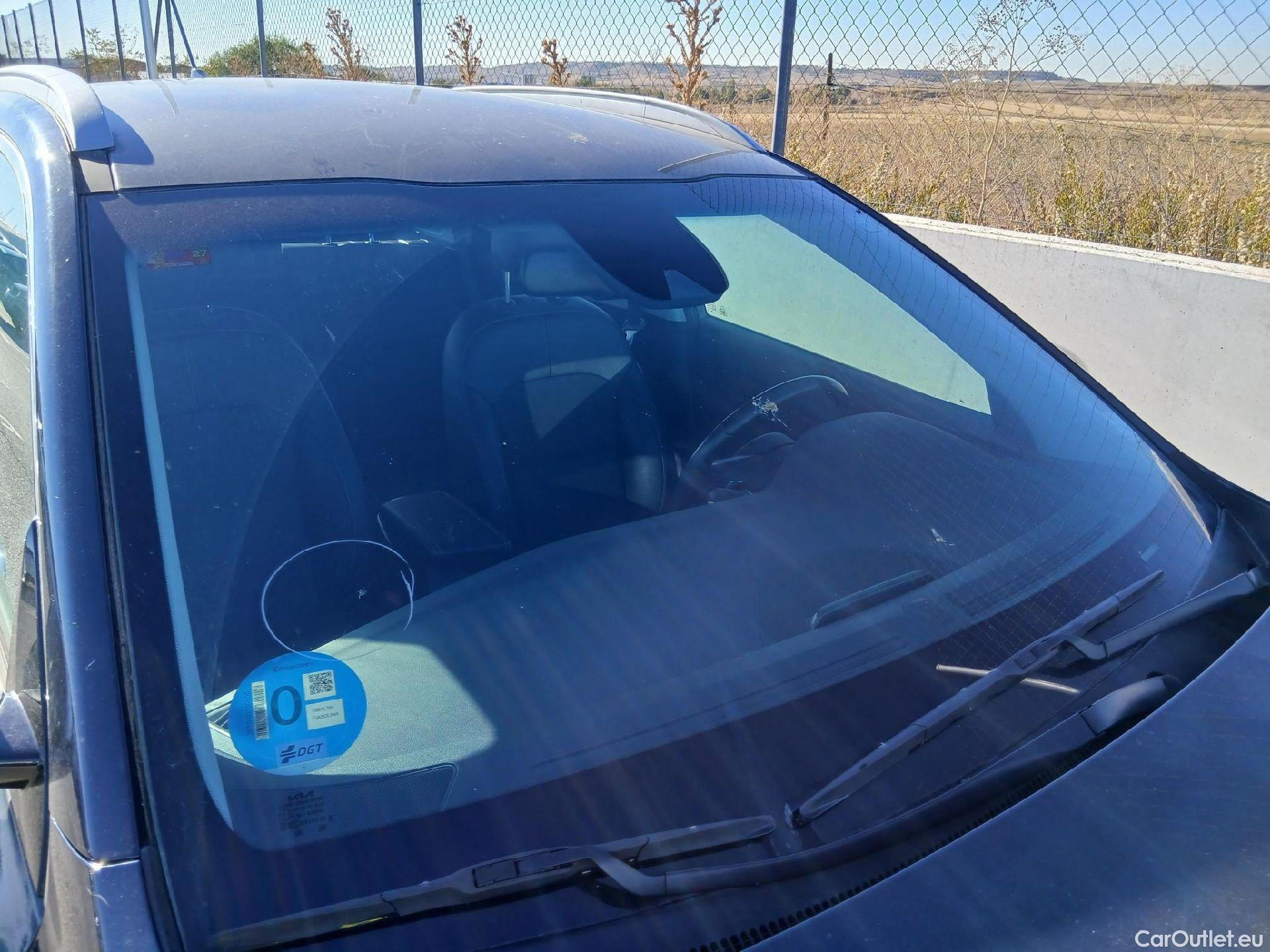  KIA  Niro KIA  1.6 GDi PHEV 104kW (141CV) Drive (AC) #3