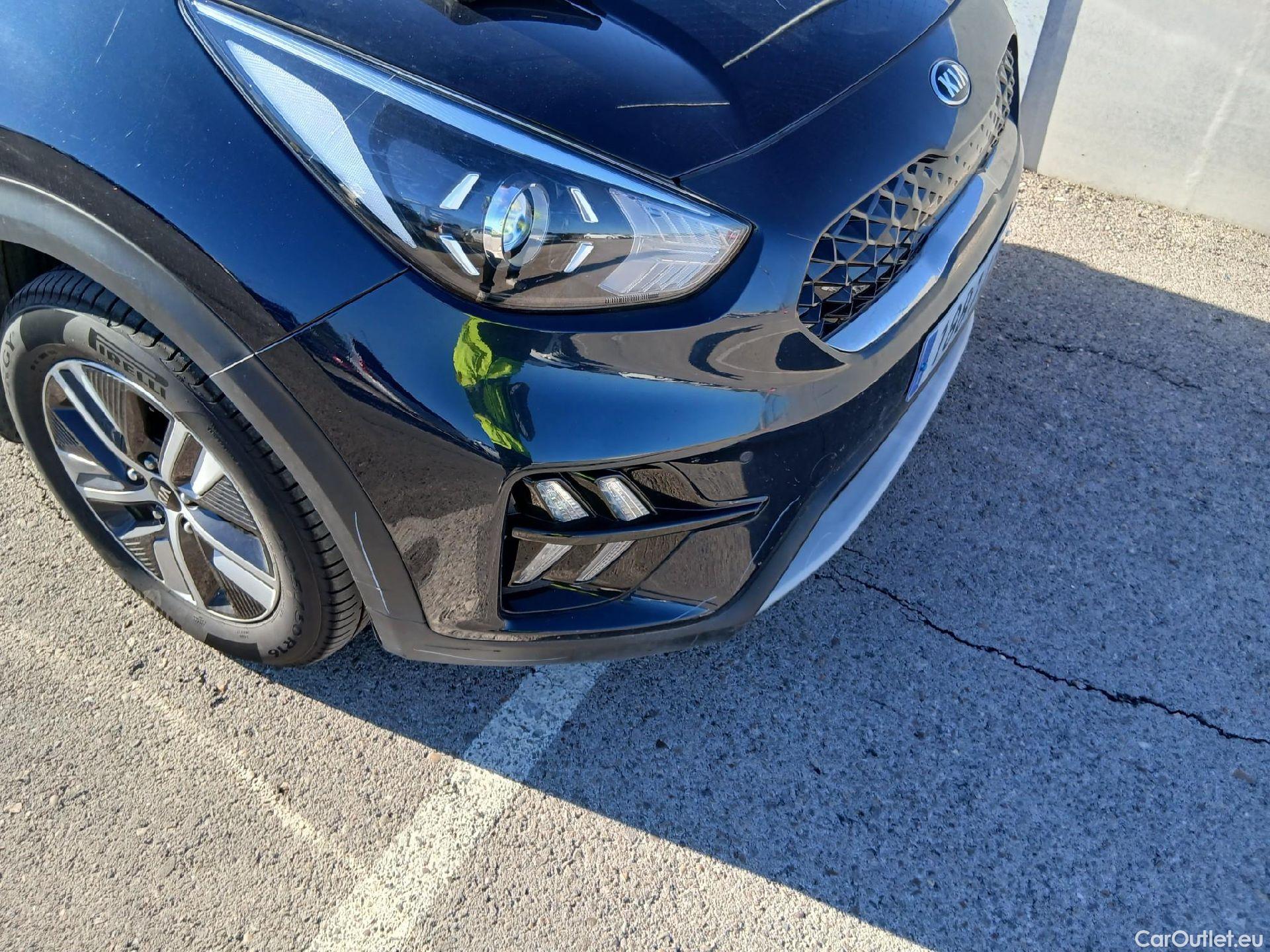  KIA  Niro KIA  1.6 GDi PHEV 104kW (141CV) Drive (AC) #8