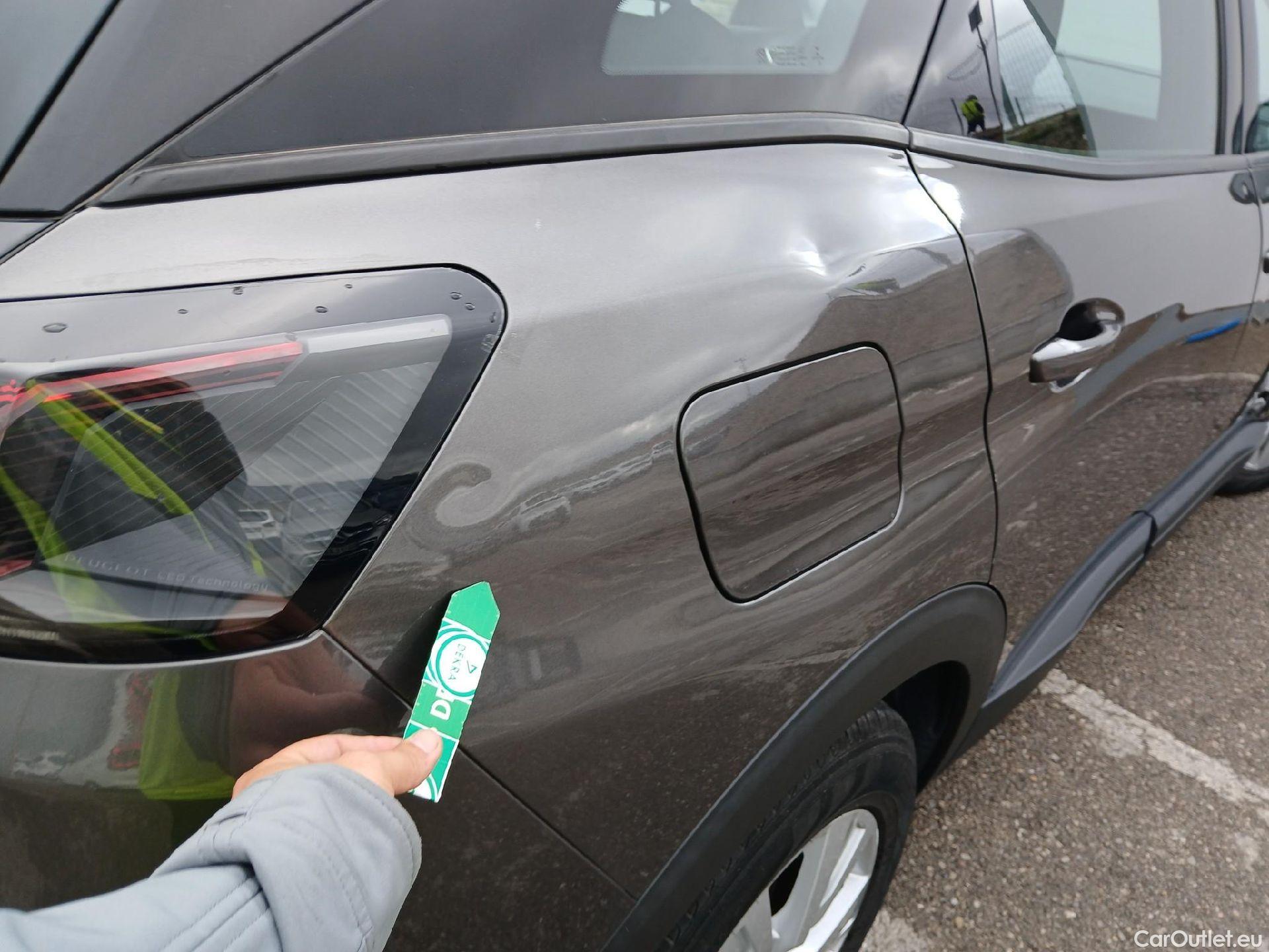  Peugeot  3008 PEUGEOT  / 2020 / 5P / todoterreno 1.5 BlueHDi 96kW (130CV) S&S Active Pack #37