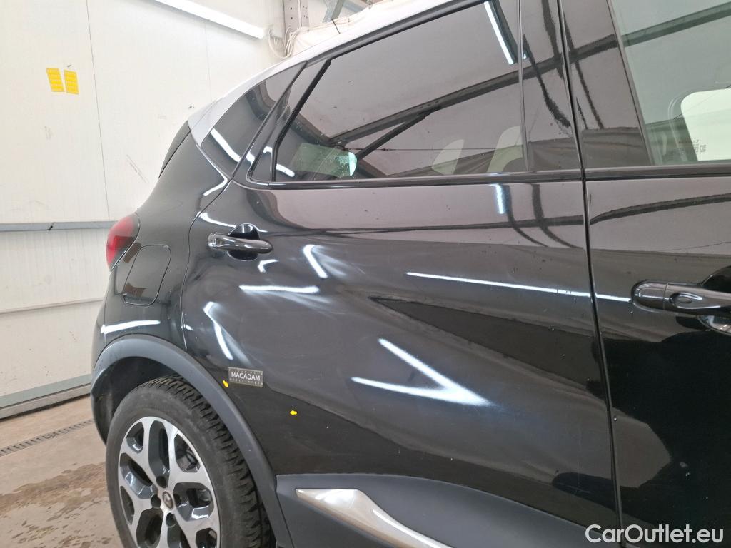  Renault  Captur  Intens 1.5 dCi 90CV BVA6 E6 #19