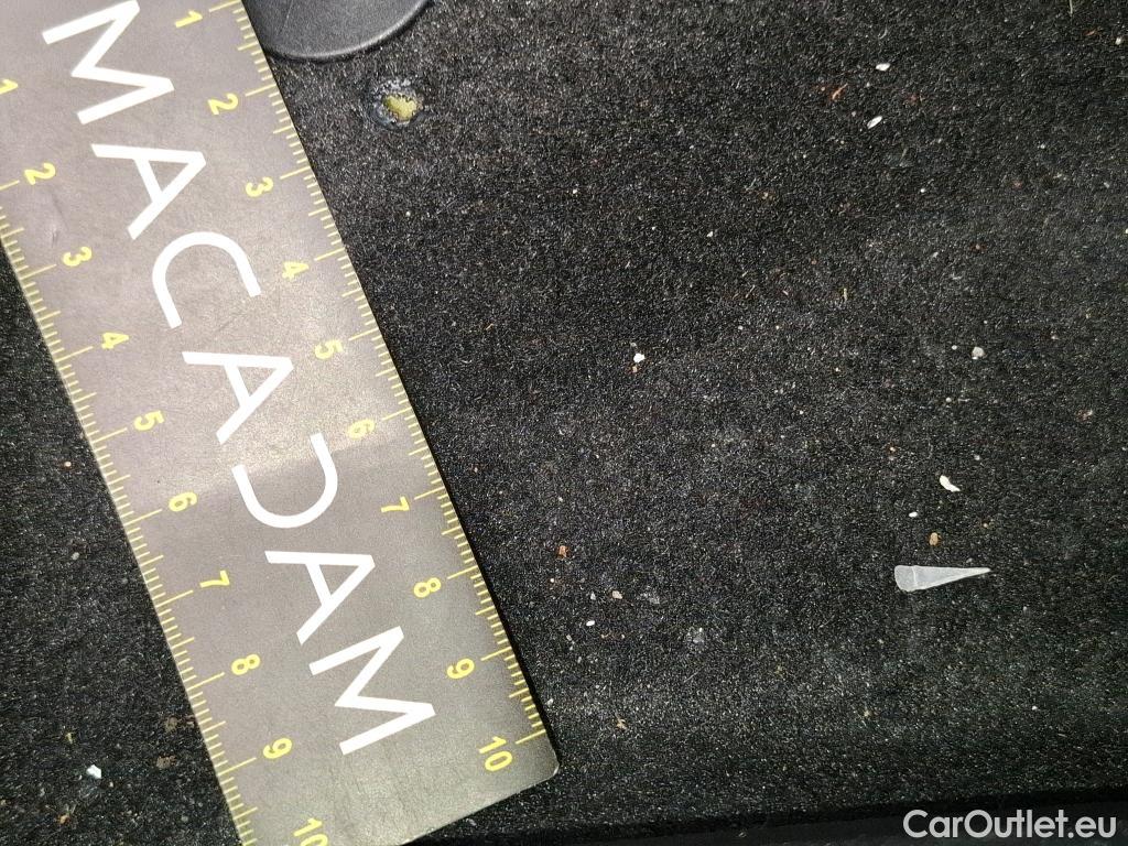  Renault  Captur  Intens 1.5 dCi 90CV BVA6 E6 #37