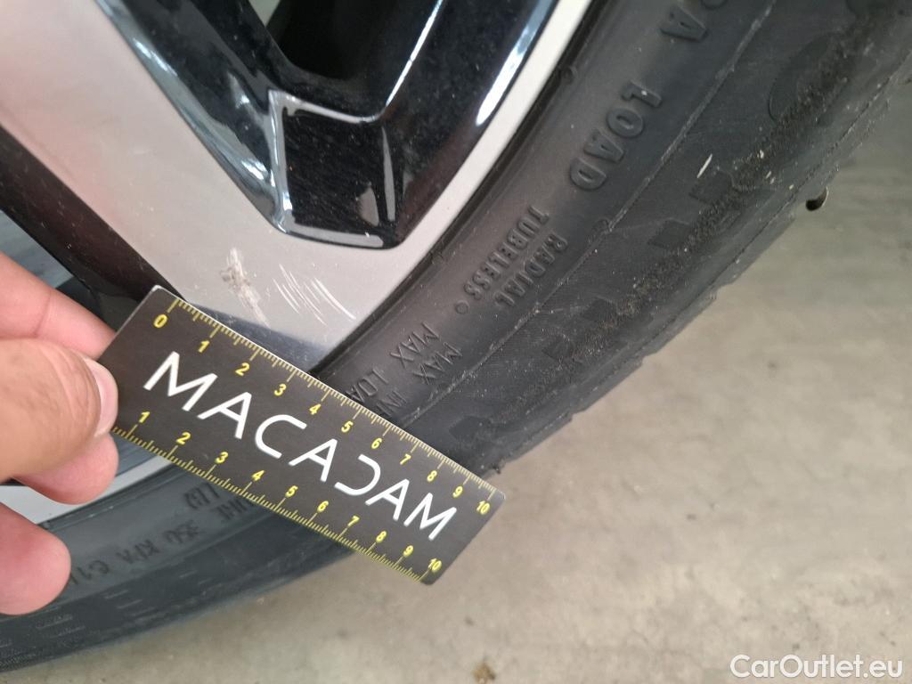  Renault  Captur  Intens 1.5 dCi 90CV BVA6 E6 #31