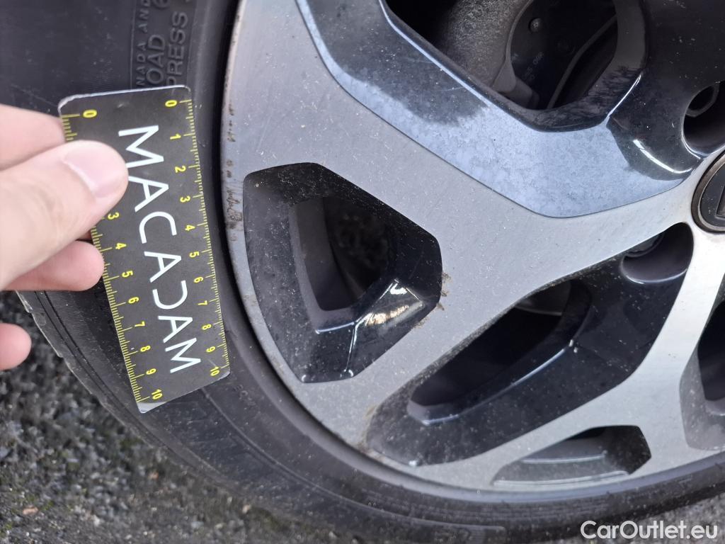  Renault  Captur  Intens 1.5 dCi 90CV BVA6 E6 #52