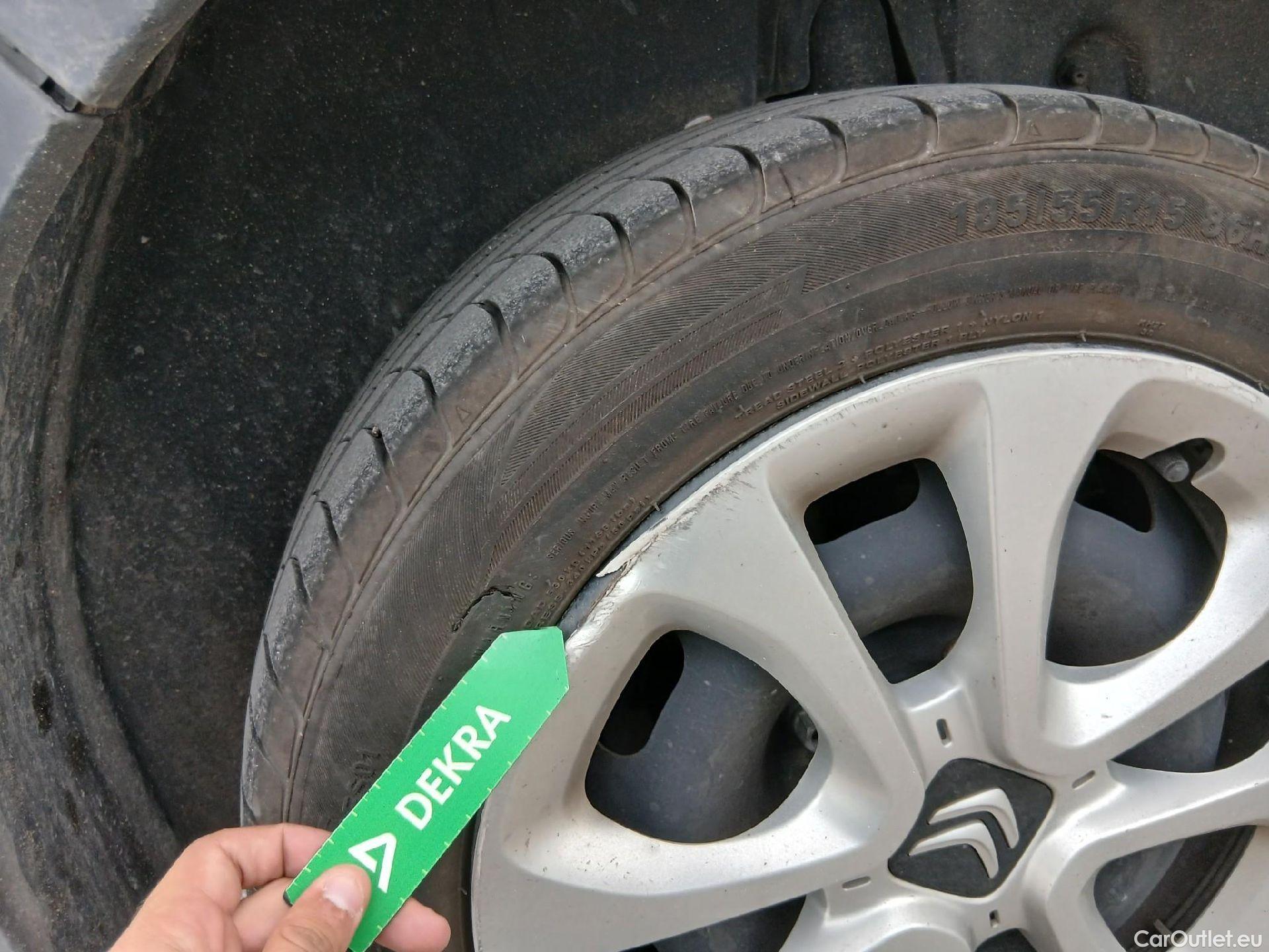  Citroen  C3 CITROEN  / 2016 / 5P / berlina con portón BlueHDi 73KW (100CV) S&S FEEL #19