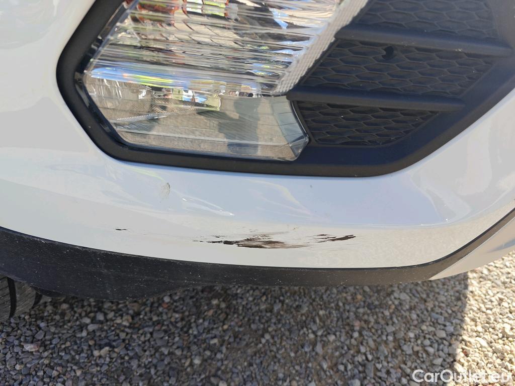  Ford  Kuga FORD  / 2016 / 5P / todoterreno 1.5 EcoBoost 88kW 4x2 Trend+ (CX) #33