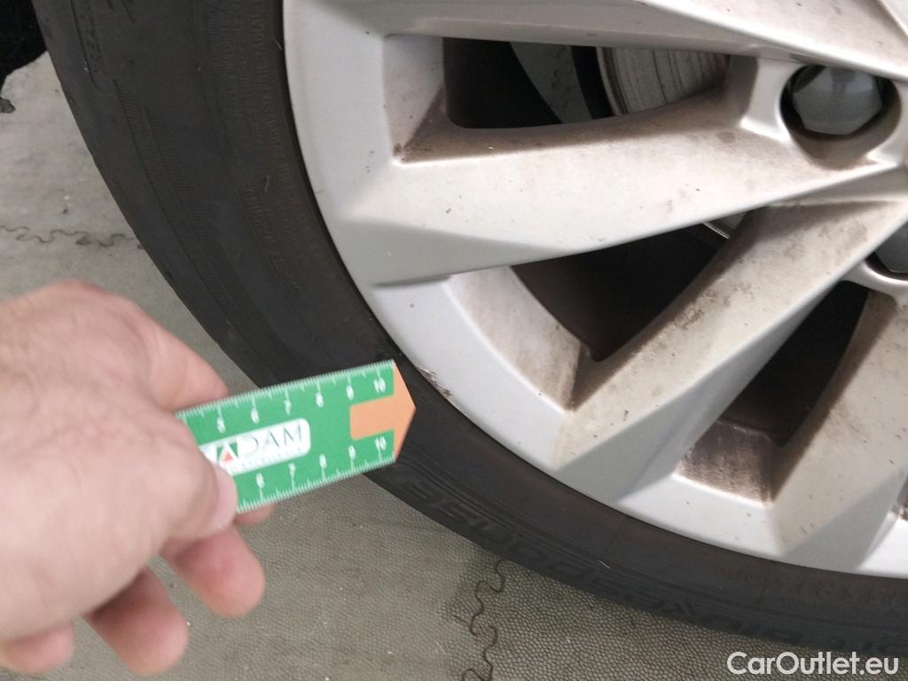  Audi  A3 AUDI  / 2020 / 5P / berlina con portón Sportback 30 TFSI 81kW (110CV) S tronic #18