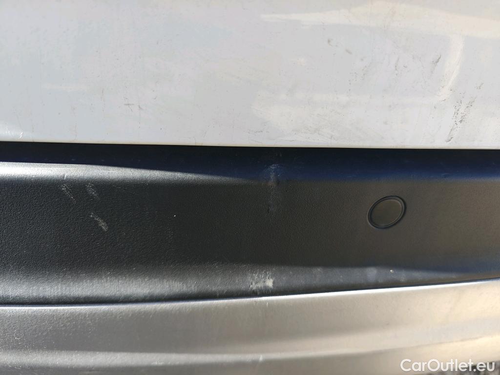  Ford  Kuga FORD  / 2016 / 5P / todoterreno 1.5 EcoBoost 88kW 4x2 Trend+ (CX) #42