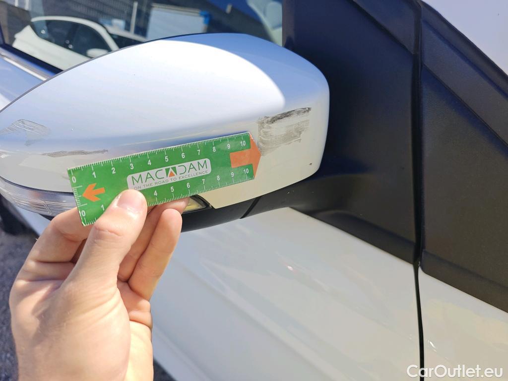  Ford  Kuga FORD  / 2016 / 5P / todoterreno 1.5 EcoBoost 88kW 4x2 Trend+ (CX) #46