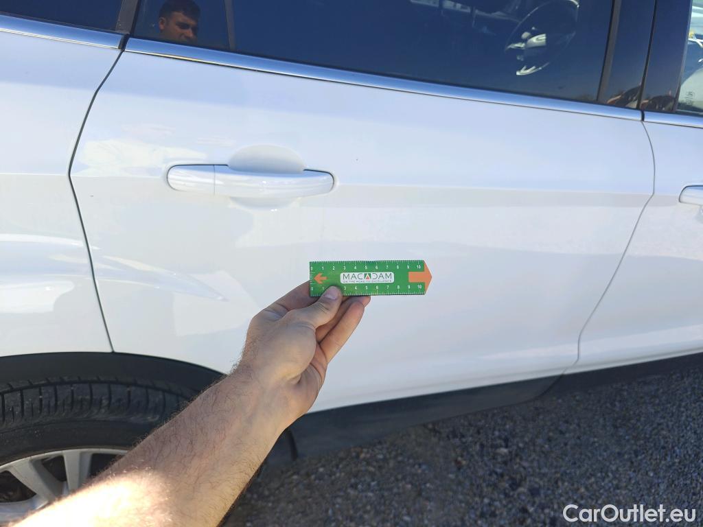  Ford  Kuga FORD  / 2016 / 5P / todoterreno 1.5 EcoBoost 88kW 4x2 Trend+ (CX) #12