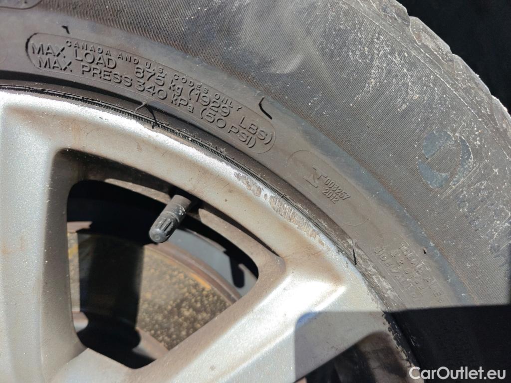  Ford  Kuga FORD  / 2016 / 5P / todoterreno 1.5 EcoBoost 88kW 4x2 Trend+ (CX) #55