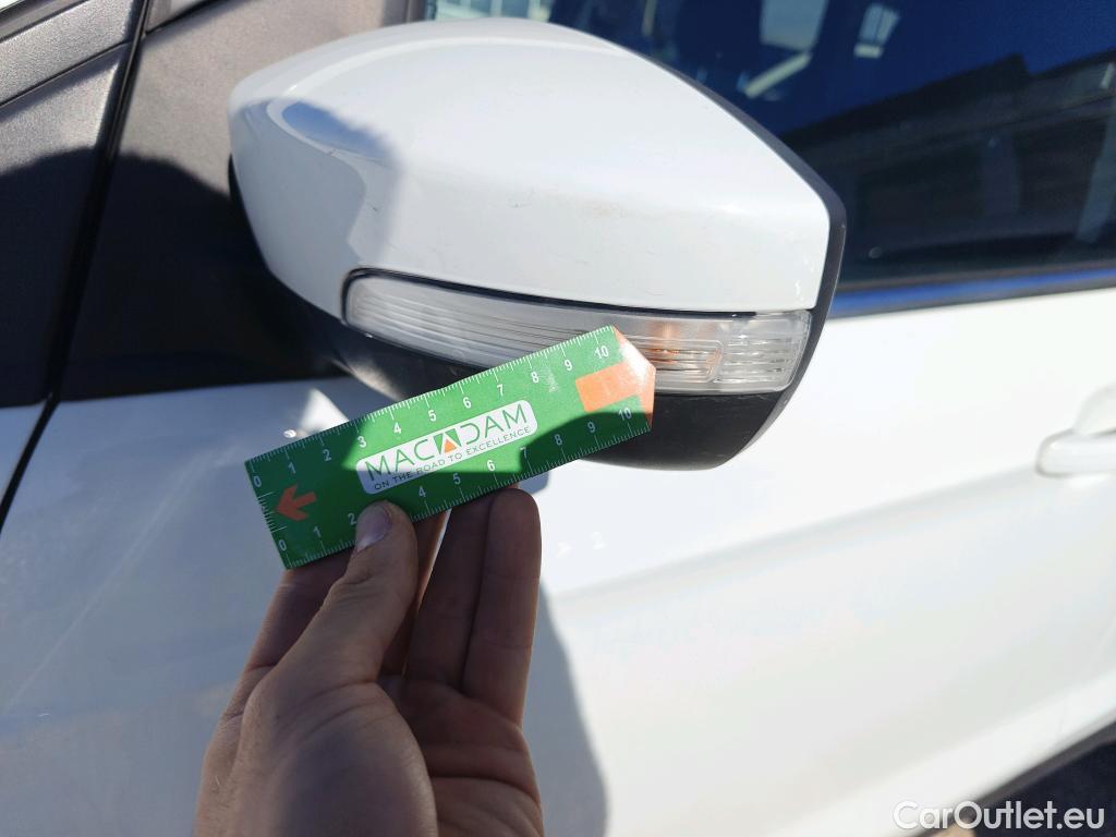  Ford  Kuga FORD  / 2016 / 5P / todoterreno 1.5 EcoBoost 88kW 4x2 Trend+ (CX) #53