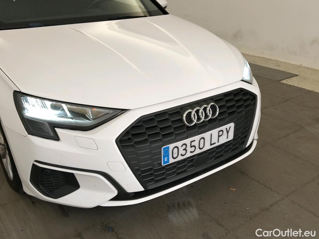  Audi  A3 AUDI  / 2020 / 5P / berlina con portón Sportback 30 TFSI 81kW (110CV) S tronic #13
