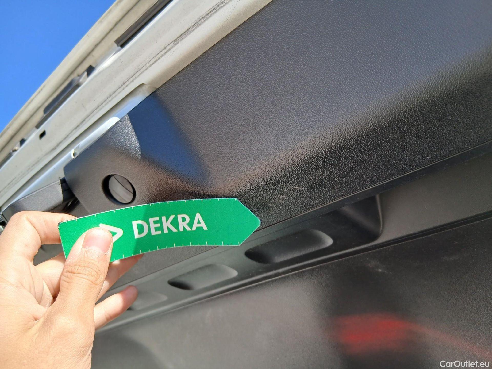  Citroen  C3 CITROEN  / 2020 / 5P / berlina con portón BlueHDi 75KW (100CV) S&S Feel Pack #24