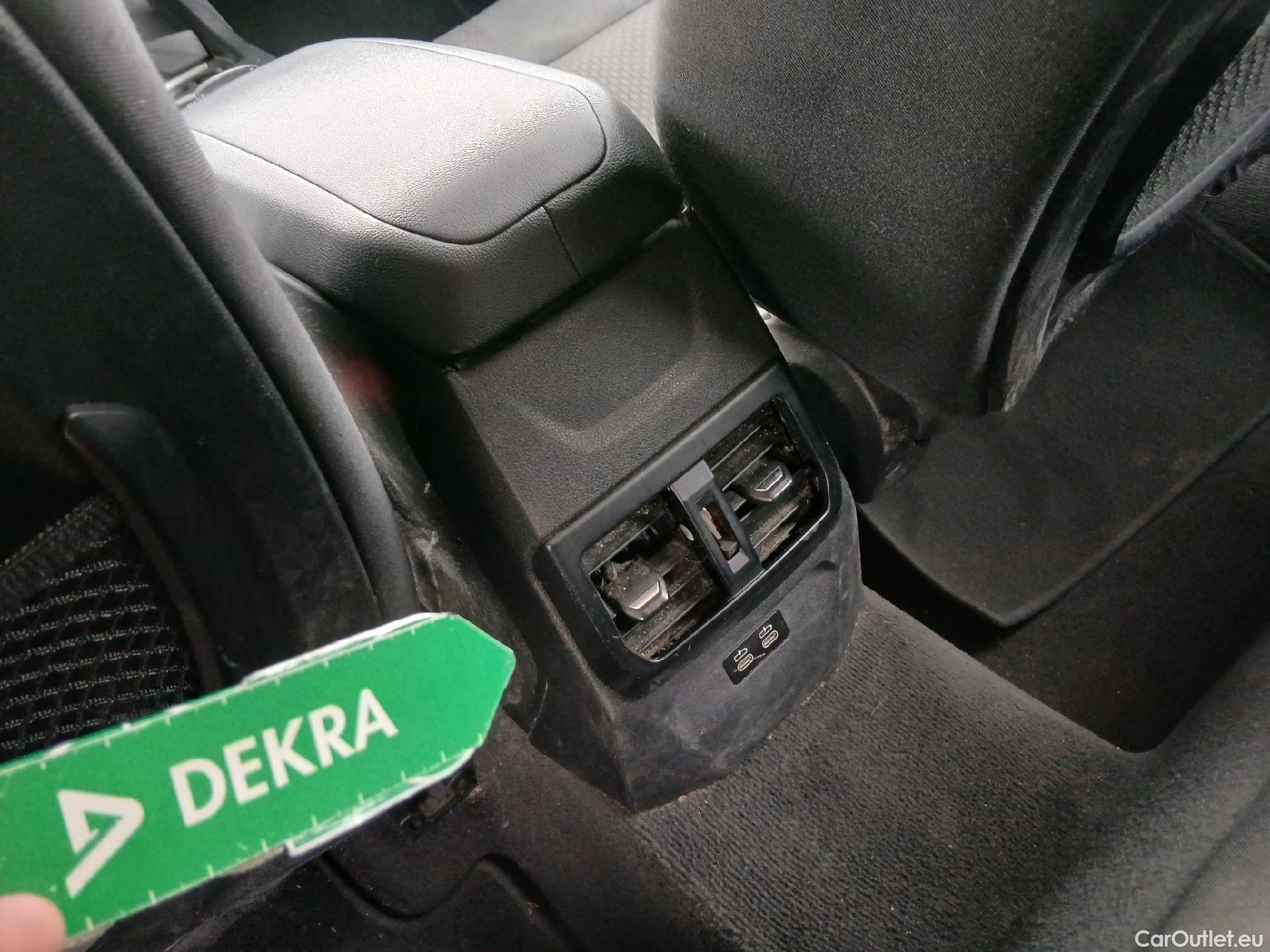  Bmw  Serie 1  Berlina 116d 1.5 115CV AT7 E6d #1