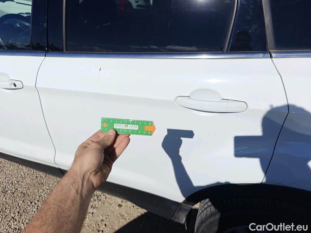  Ford  Kuga FORD  / 2016 / 5P / todoterreno 1.5 EcoBoost 88kW 4x2 Trend+ (CX) #14