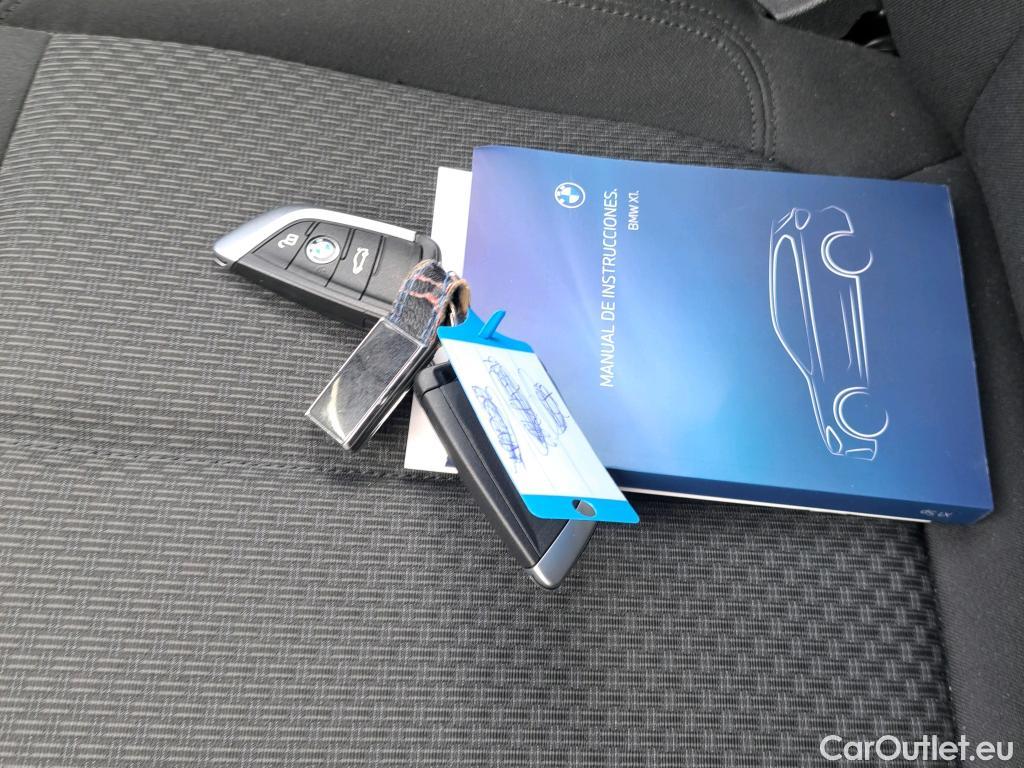  Bmw  X1 BMW  / 2019 / 5P / todoterreno sDrive18dA Corporate #1