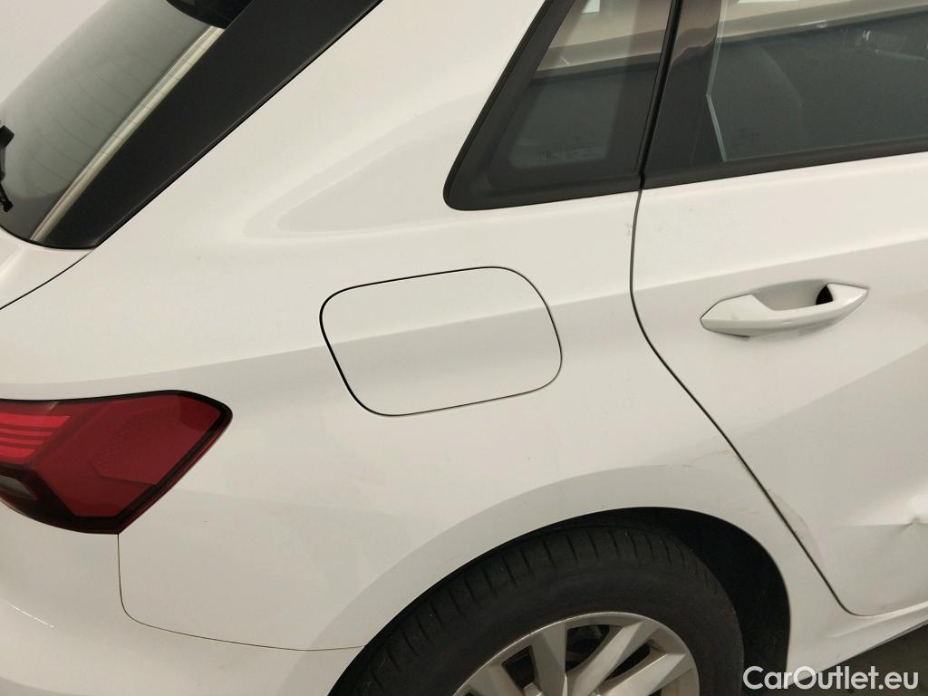  Audi  A3 AUDI  / 2020 / 5P / berlina con portón Sportback 30 TFSI 81kW (110CV) S tronic #3