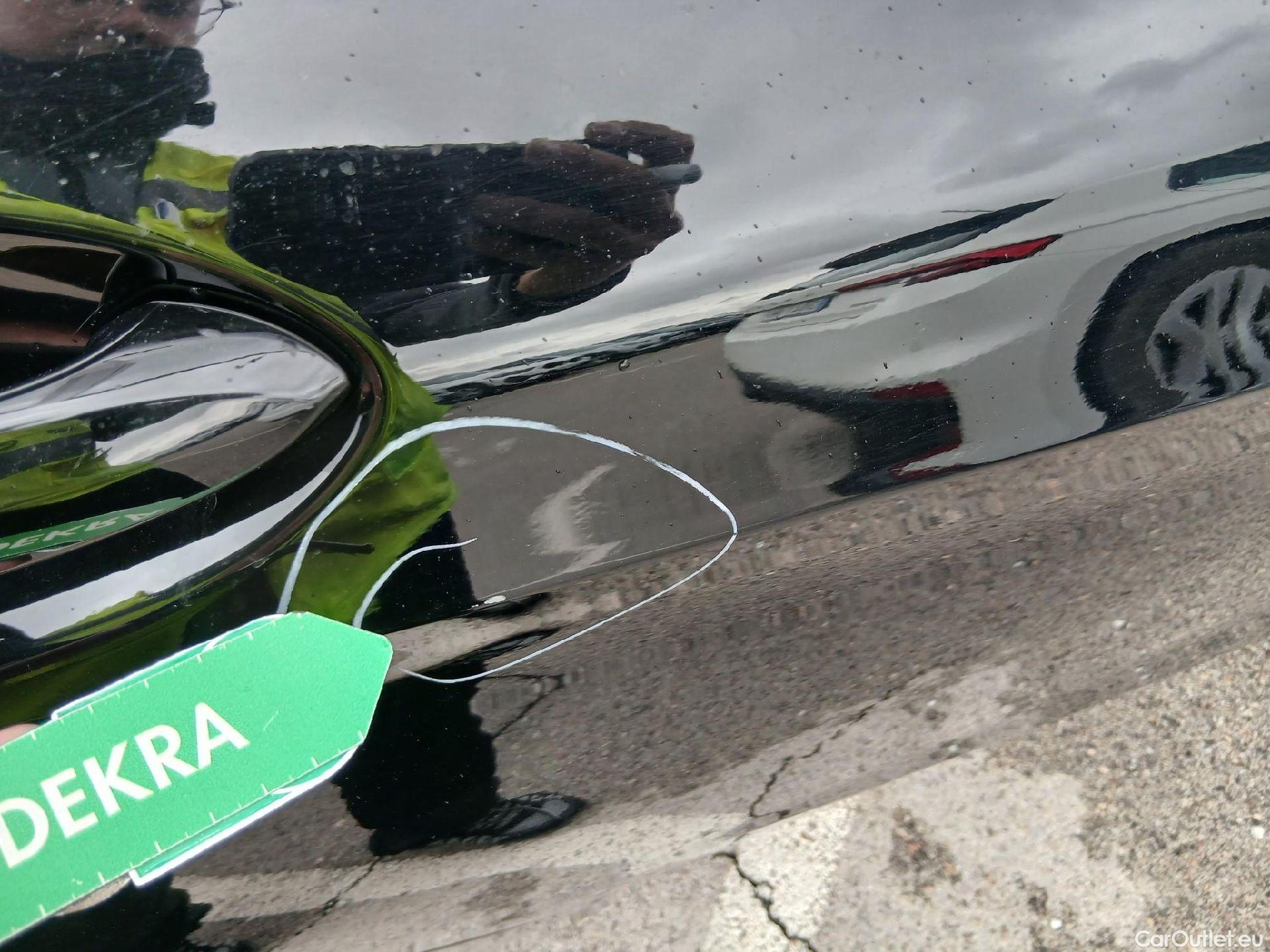  Bmw  Serie 1  Berlina 116d 1.5 115CV AT7 E6d #24