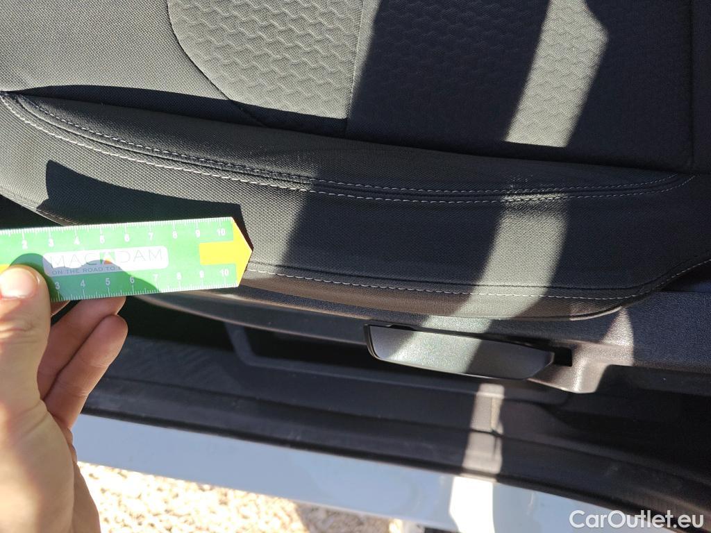  Ford  Kuga FORD  / 2016 / 5P / todoterreno 1.5 EcoBoost 88kW 4x2 Trend+ (CX) #20