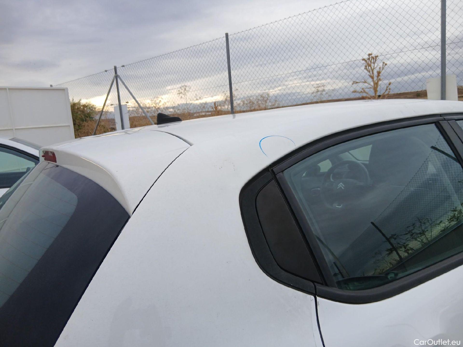  Citroen  C3 CITROEN  / 2016 / 5P / berlina con portón BlueHDi 73KW (100CV) S&S FEEL #18