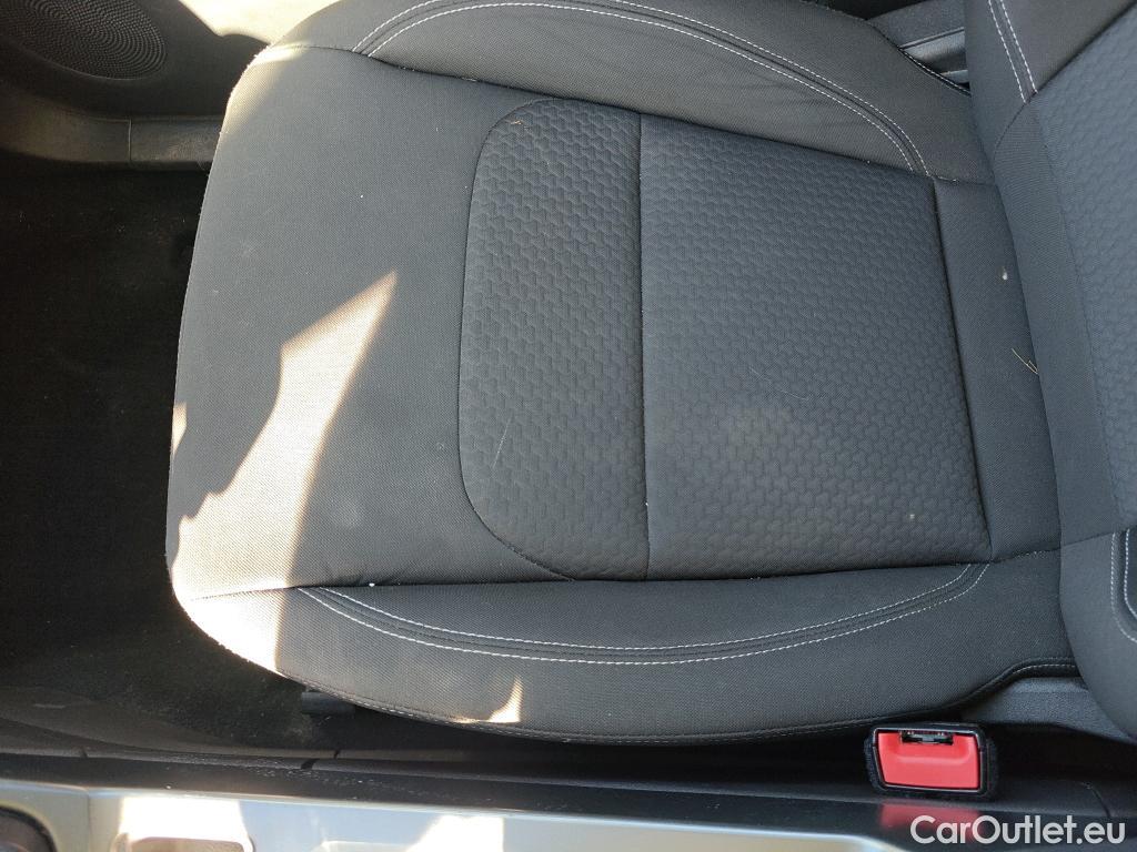  Ford  Kuga FORD  / 2016 / 5P / todoterreno 1.5 EcoBoost 88kW 4x2 Trend+ (CX) #18