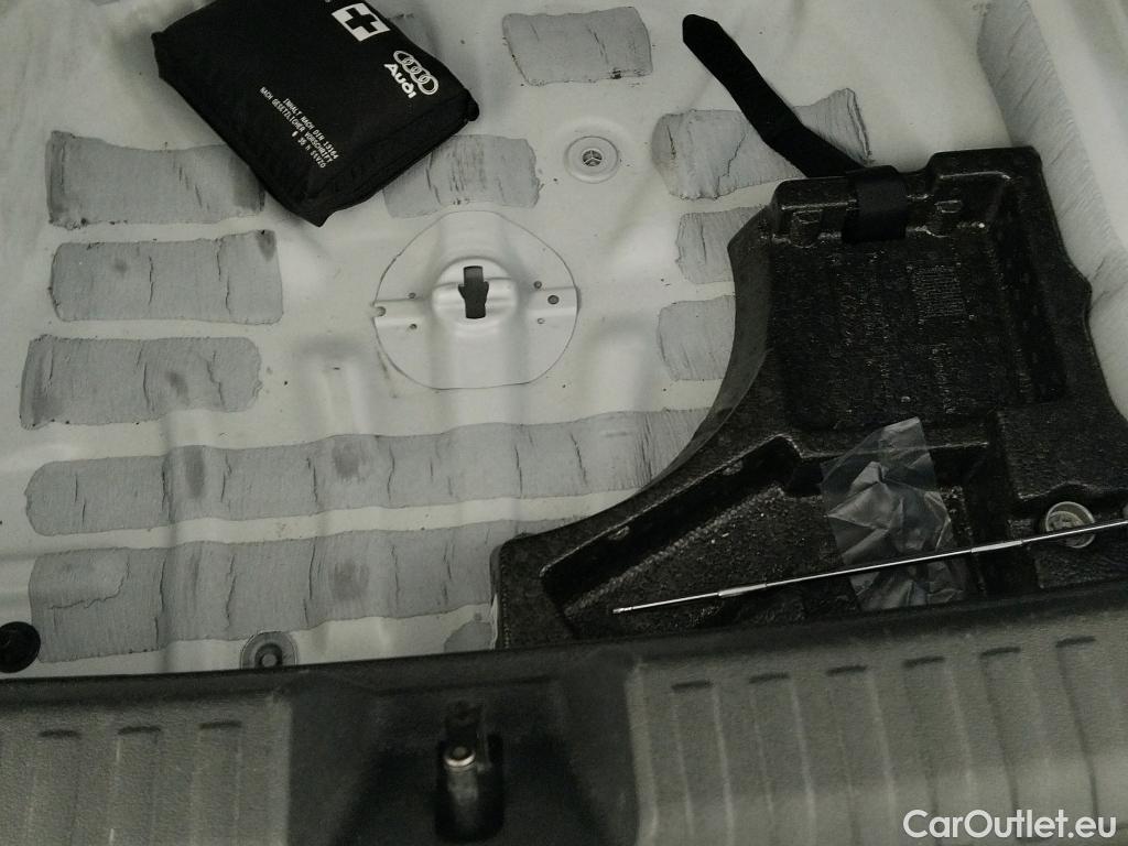  Audi  A3 AUDI  / 2020 / 5P / berlina con portón Sportback 30 TFSI 81kW (110CV) S tronic #7