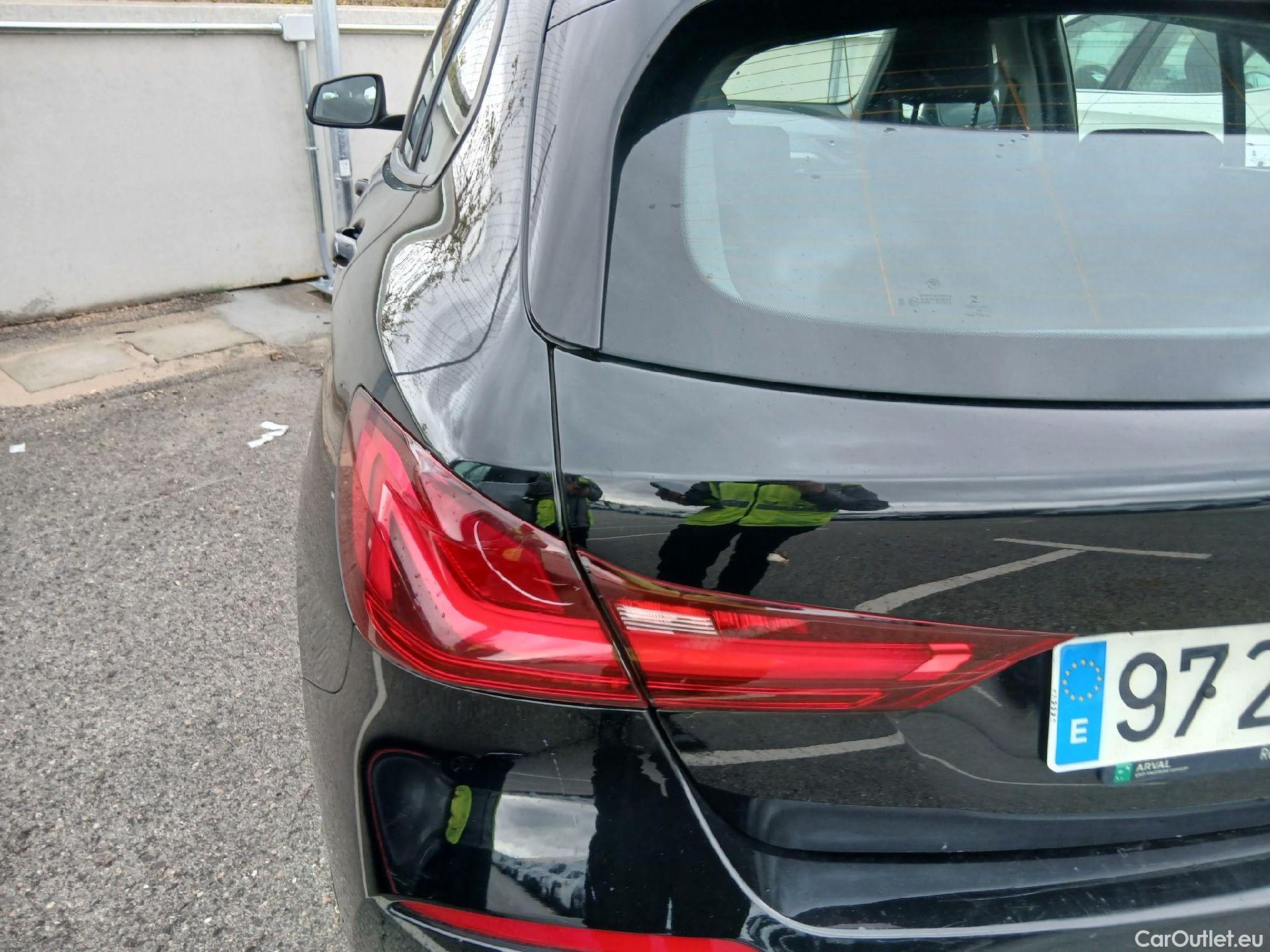  Bmw  Serie 1  Berlina 116d 1.5 115CV AT7 E6d #21