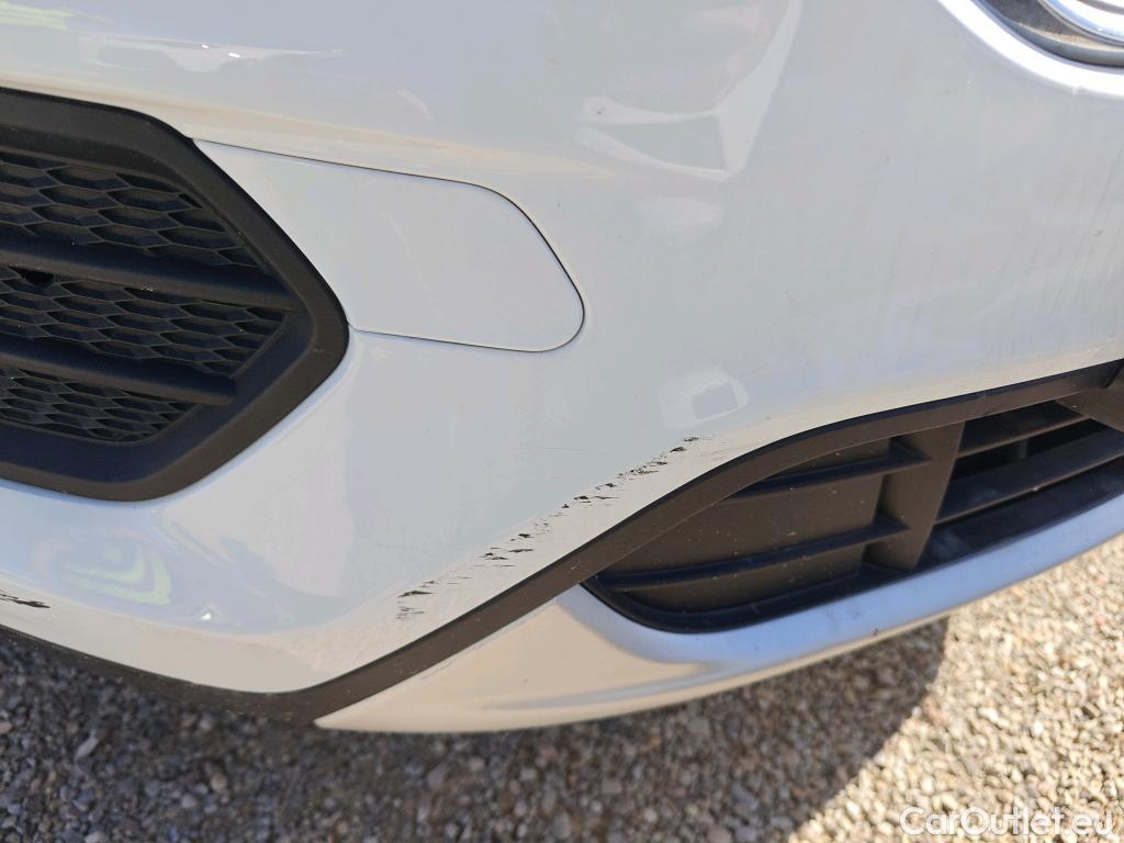  Ford  Kuga FORD  / 2016 / 5P / todoterreno 1.5 EcoBoost 88kW 4x2 Trend+ (CX) #35