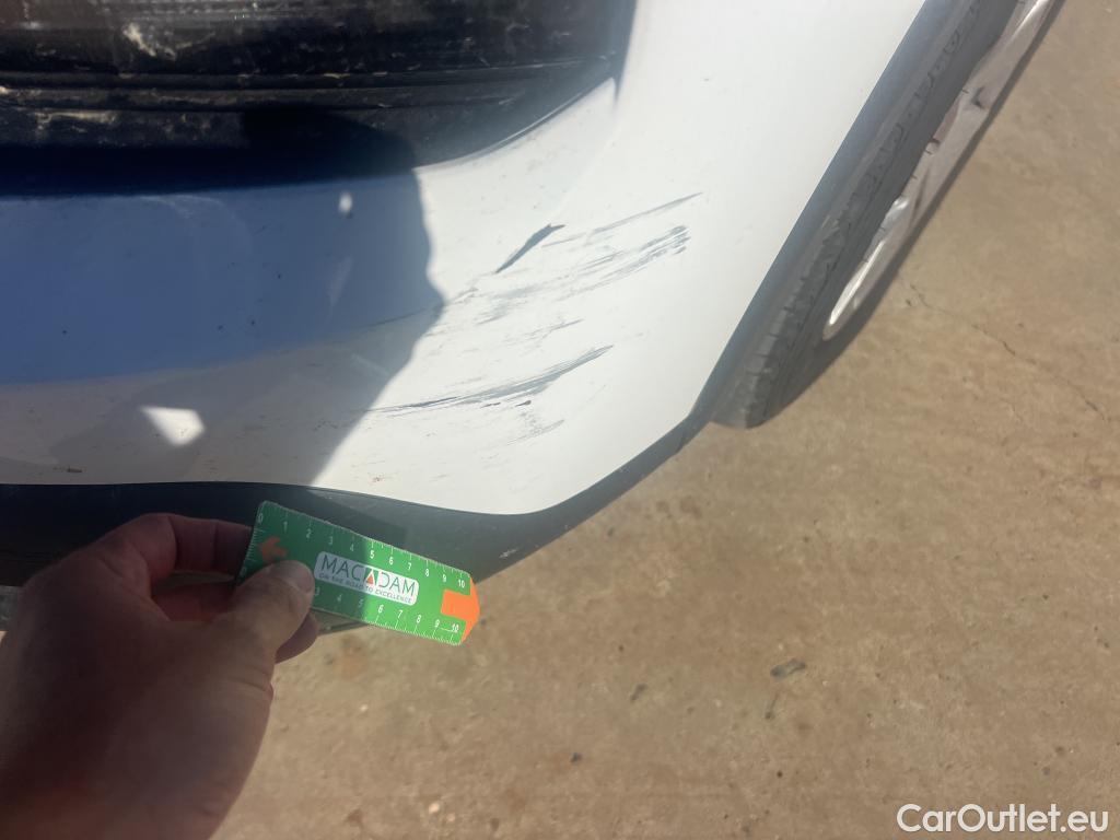  Citroen  C4 CITROEN  / 2020 / 5P / berlina con portón BlueHdi 110 S&S Live Pack #10