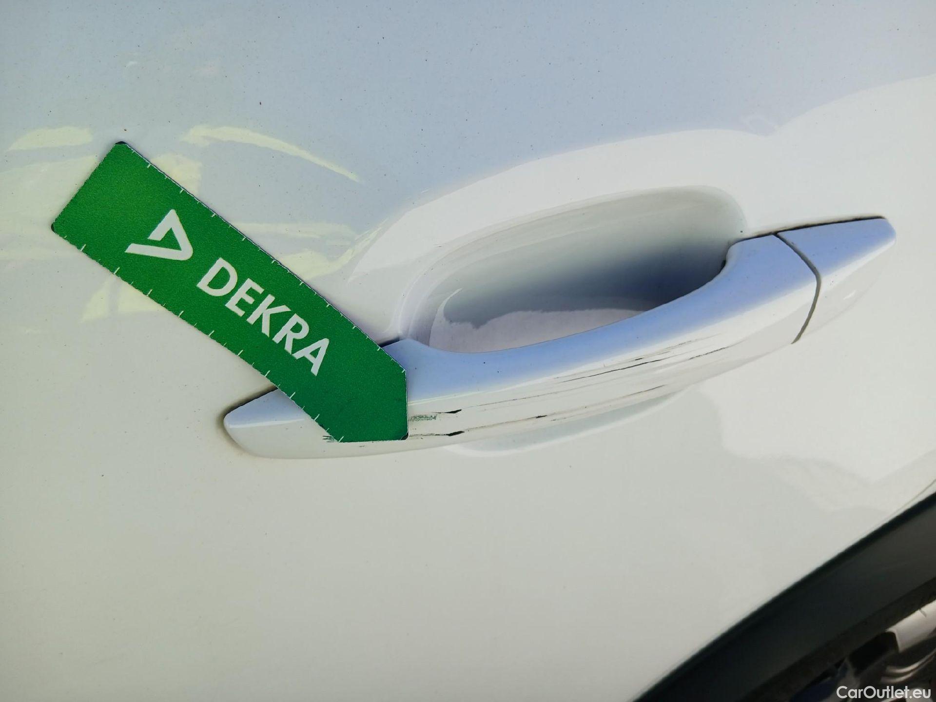  Citroen  C3 CITROEN  / 2020 / 5P / berlina con portón BlueHDi 75KW (100CV) S&S Feel Pack #16