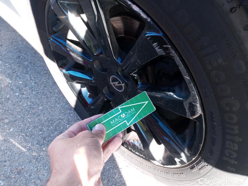  Opel  Crossland OPEL  / 2020 / 5P / crossover 1.5D 81kW (110CV) GS Line #15