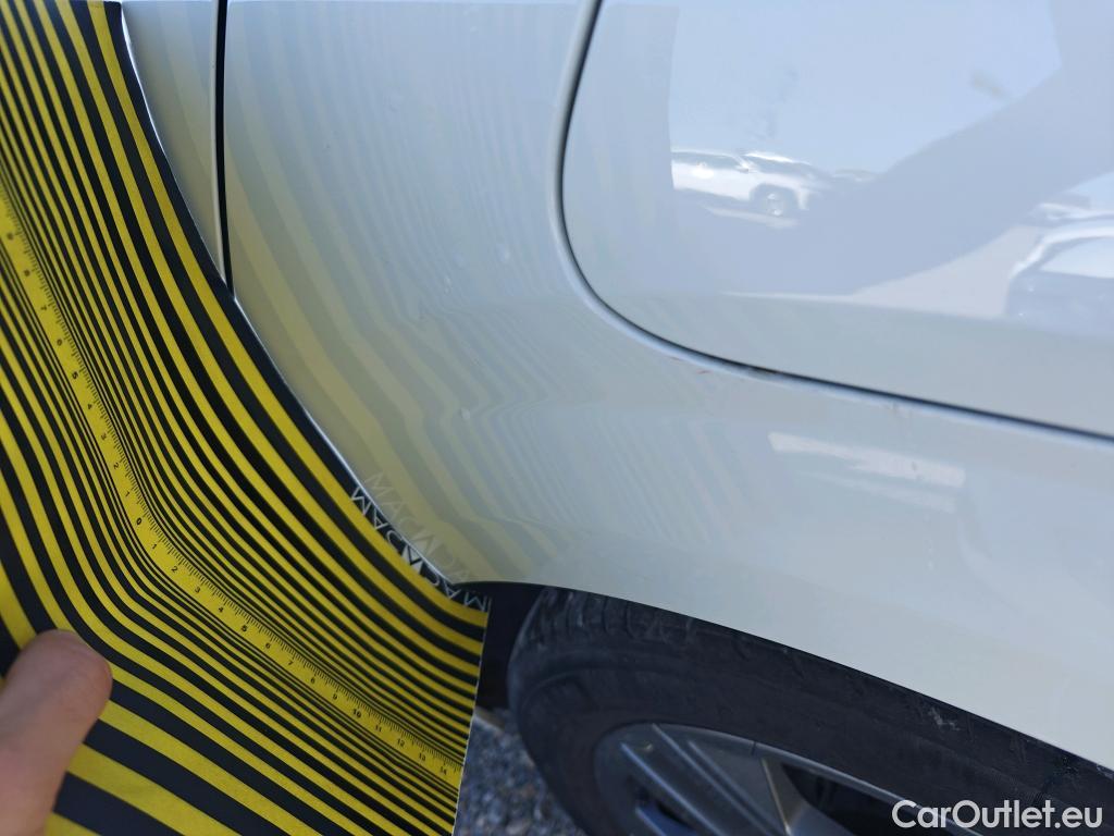  Peugeot  208 PEUGEOT  / 2019 / 5P / berlina con portón PureTech 73kW (100CV) Active Pack #8