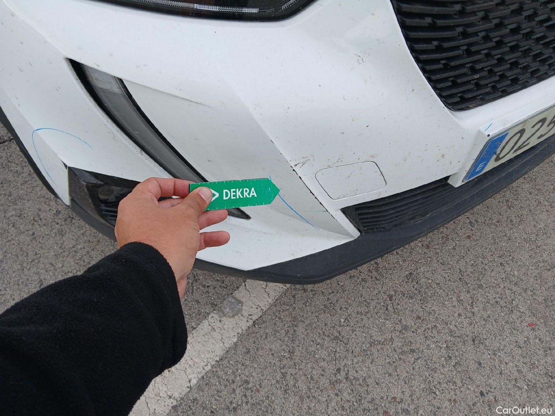  Peugeot  2008 PEUGEOT  / 2019 / 5P / todoterreno Active Puretech 100 S&S BVM6 #13