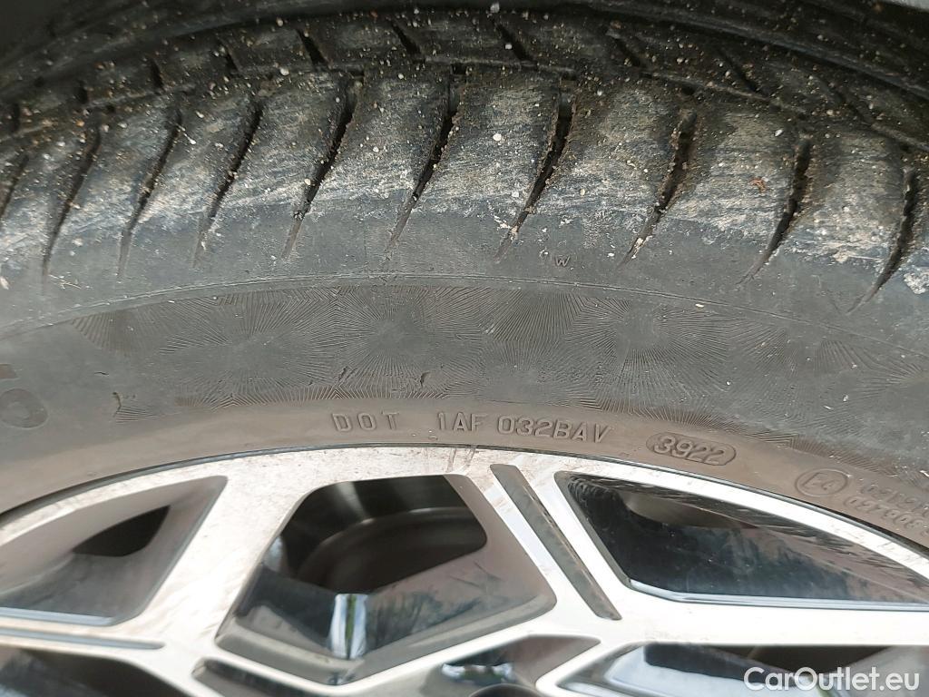  KIA  XCeed KIA  / 2022 / 5P / todoterreno 1.5 MHEV GT-line 118kW (160CV) DCT #29