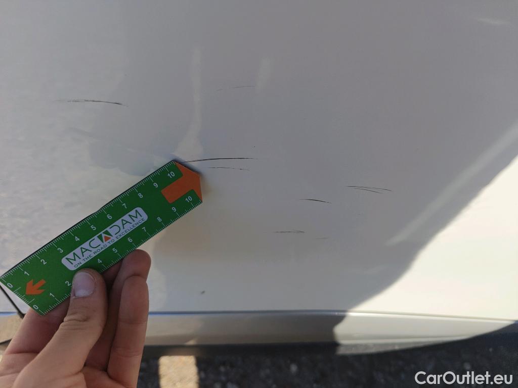  Peugeot  2008  Allure Pack 1.5 HDi 110CV MT6 E6d #28