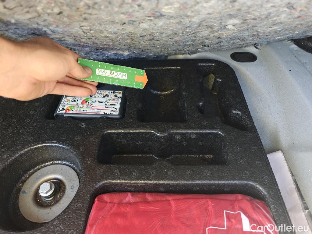  Nissan  Qashqai NISSAN  / 2021 / 5P / todoterreno DIG-T 103kW (140CV) mHEV 4x2 Acenta #15