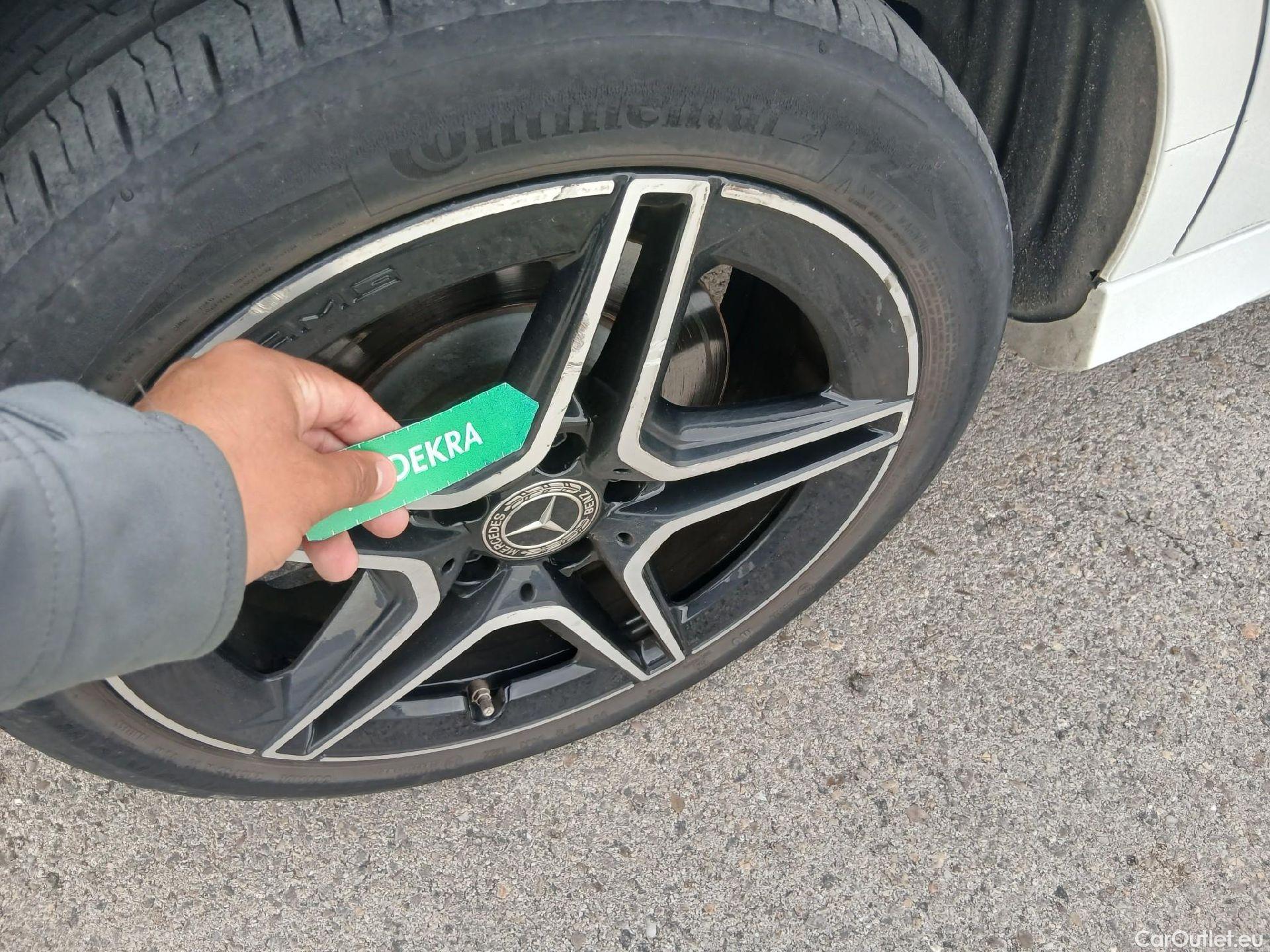  Mercedes  A-Klasse Clase A A 250 e (177.086)Premium-Pack 1.3 AMG Line 220CV AT8 E6d #20