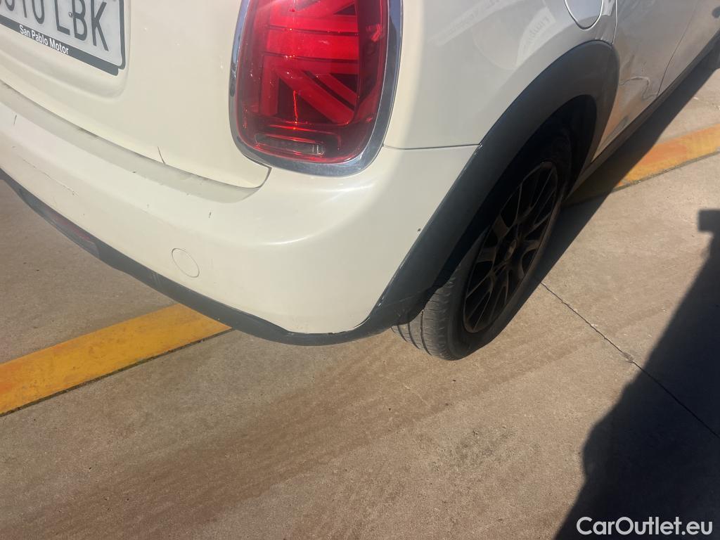  Mini  Cooper MINI MINI / 2014 / 5P / berlina con portón ONE 5 PUERTAS (CX) #23