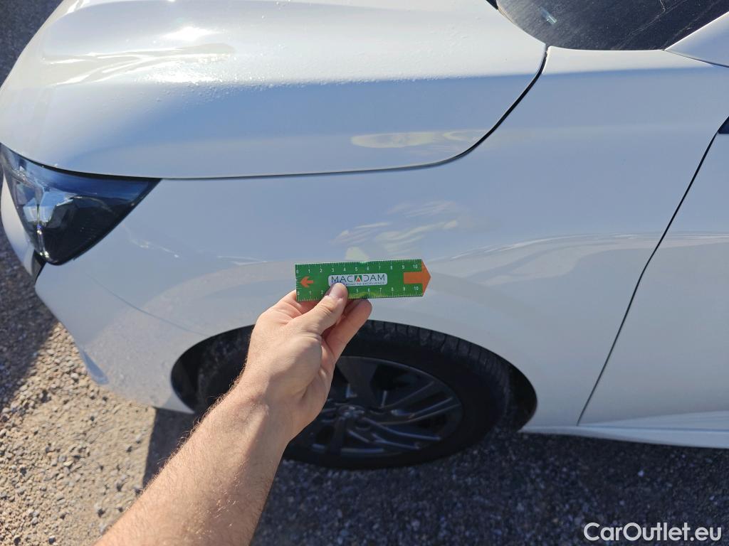  Peugeot  208 PEUGEOT  / 2019 / 5P / berlina con portón PureTech 73kW (100CV) Active Pack #21