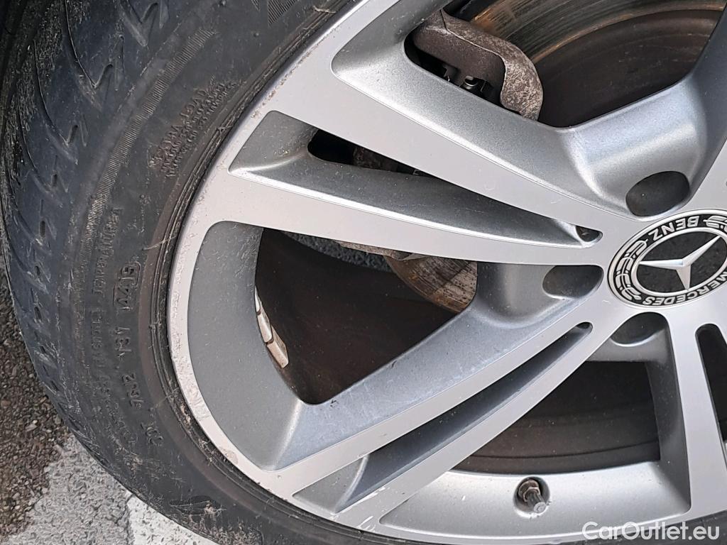  Mercedes  CLA-Klasse MERCEDES-BENZ Clase CLA / 2019 / 4P / coupé CLA 200 D DCT #6