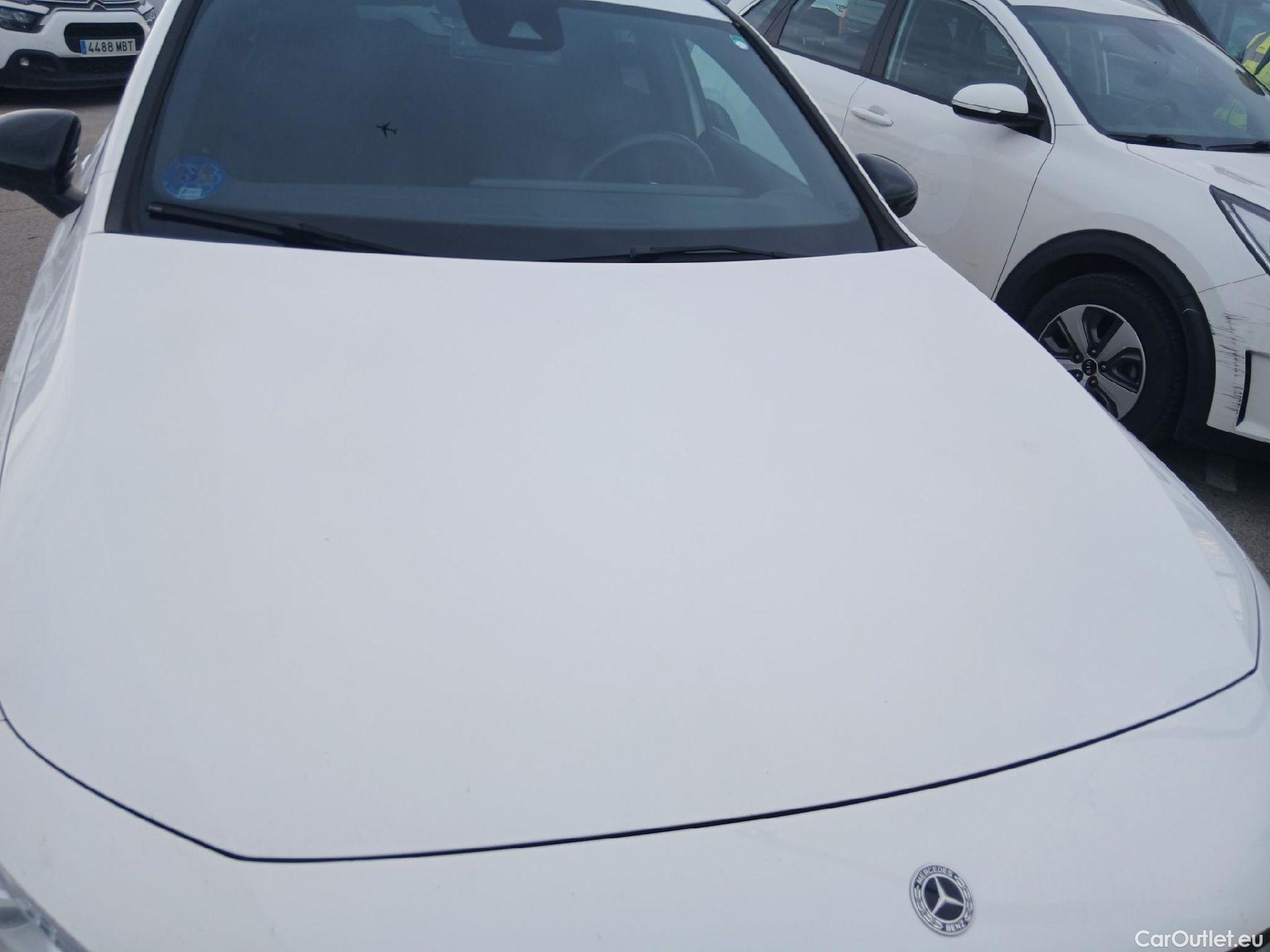  Mercedes  A-Klasse Clase A A 250 e (177.086)Premium-Pack 1.3 AMG Line 220CV AT8 E6d #12