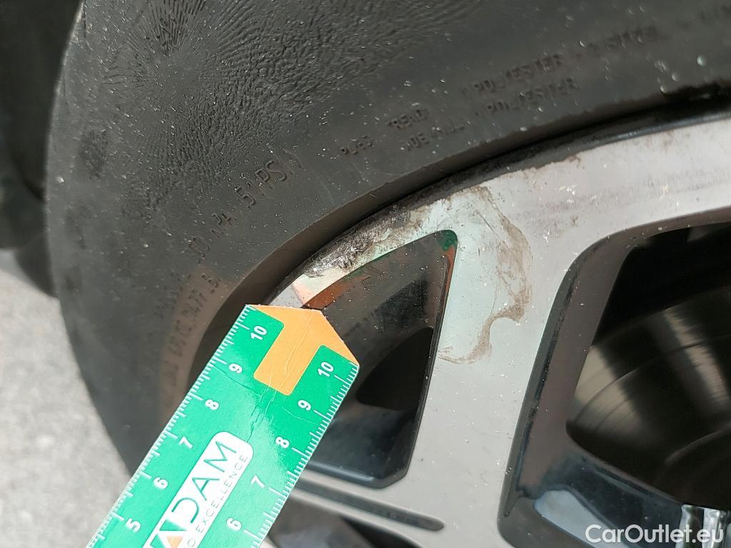  KIA  XCeed KIA  / 2022 / 5P / todoterreno 1.5 MHEV GT-line 118kW (160CV) DCT #2